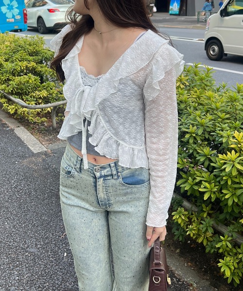 continuer de NICE CLAUP（コンティニューデナイスクラップ）の「【@re.__mi23セレクト】カットジャガードラッフルカーディガン（カーディガン/ボレロ・レディース・アイボリー/オフホワイト/ベージュ/ブラック・FREE）」の5枚目の写真