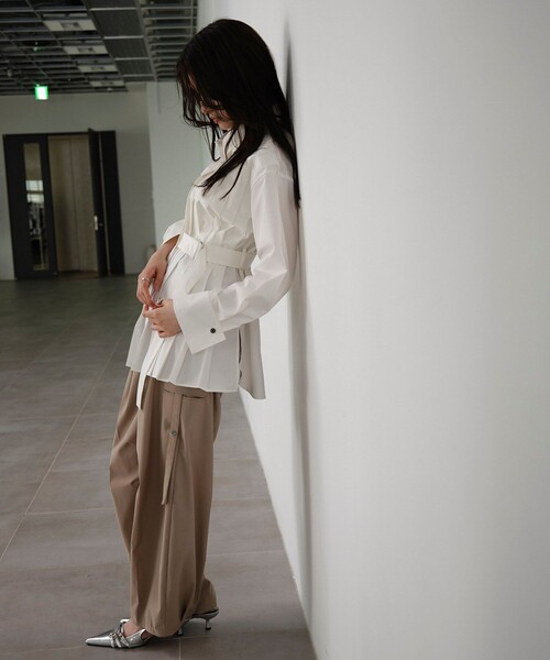 ベルテッドプリーツロングシャツ｜ウォッシャブル/オフィス