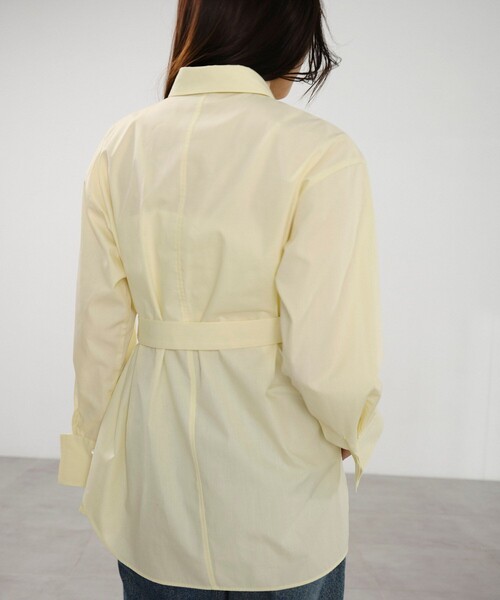 週末限定価格！ベルテッドプリーツロングシャツunitedtokyo ベルテッドプリーツロングシャツ(FREE WHITE): : ウィメンズ