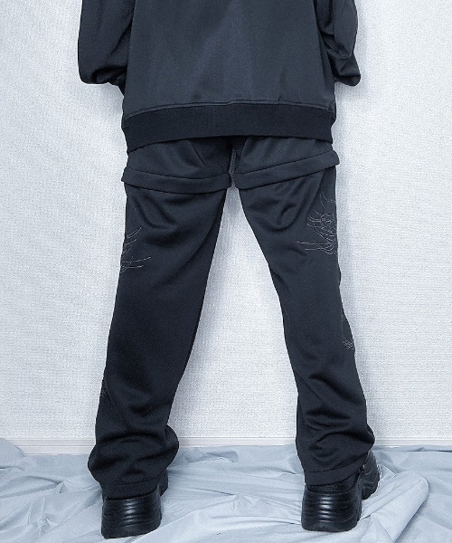 ililil(イルイルイル)の「『ililil/イルイルイル』【天獄螺蛇】2way刺繍ジャージパンツ トラックパンツ(その他パンツ・メンズ・ブラック・FREE)」の3枚目の写真