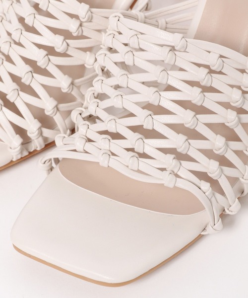 Andemiu(アンデミュウ)の「アソートミュール324851(サンダル・レディース・ホワイト系その他/アイボリー/ブラック/レッド系その他/ブラック系その他・LARGE/MEDIUM)」の11枚目の写真