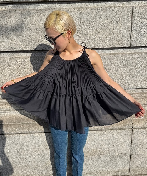 JENNE(ジェンヌ)の「JENNE プリーツボリュームトップス(Tシャツ/カットソー・レディース・ホワイト/ブラック/オレンジ・MEDIUM/LARGE/SMALL)」の8枚目の写真