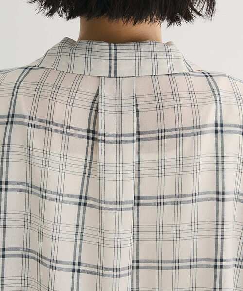 Green　Parks（グリーンパークス）の「開襟シアージャケット風シャツ（シャツ/ブラウス・レディース・グリーン/レッド/チェック/ブラック/ホワイト系その他2・FREE）」の14枚目の写真