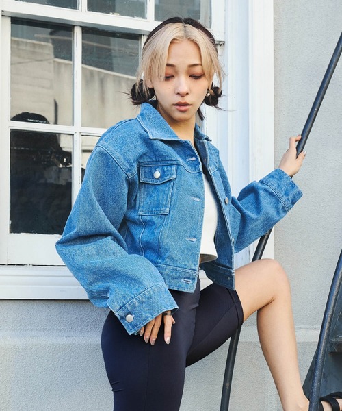 DURAS(デュラス)の「雑誌掲載|ショートデニムジャケット(デニムジャケット・レディース・ブルー/ブラック/ライトブルー・SMALL/MEDIUM)」の21枚目の写真