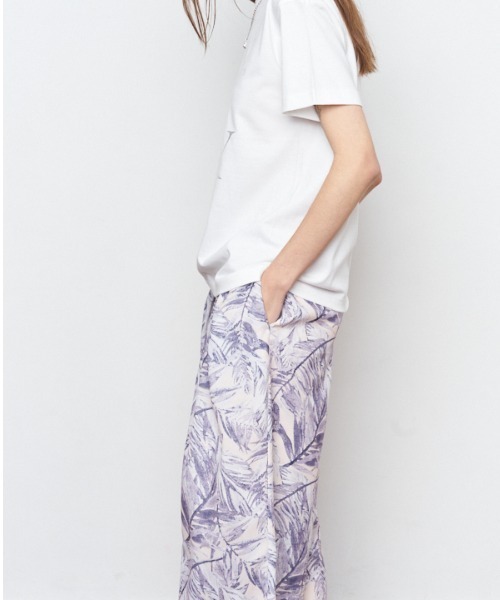 Muel Chic(ミュエルシック)の「Wanda resort pants ワンダリゾートパンツ(その他パンツ・レディース・オリーブ/ライラック/ブラック系・FREE)」の17枚目の写真