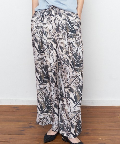 Muel Chic(ミュエルシック)の「Wanda resort pants ワンダリゾートパンツ(その他パンツ・レディース・オリーブ/ライラック/ブラック系・FREE)」の5枚目の写真