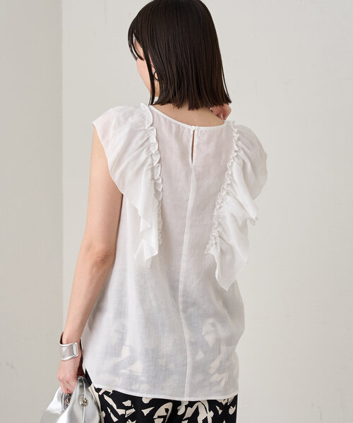 LOUNGEDRESS(ラウンジドレス)の「フリルノースリブラウス(シャツ/ブラウス・レディース・オフホワイト/ブラック/サックスブルー・FREE)」の14枚目の写真