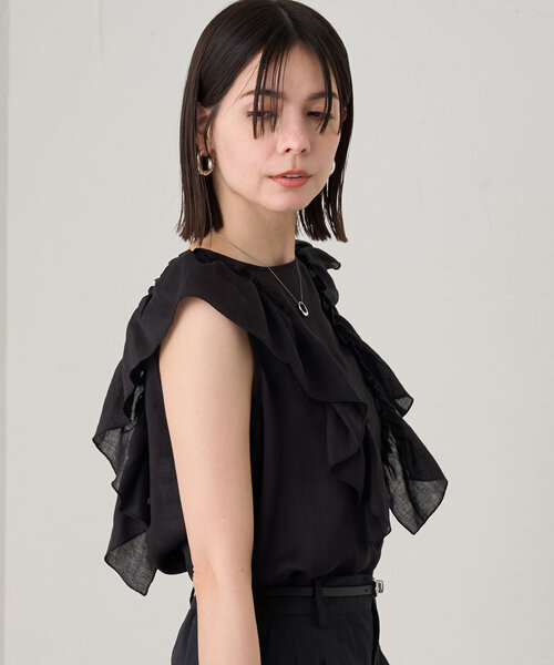 Loungedress ノースリフリルブラウス 半袖 LOUNGEDRESS（ラウンジドレス）の「ノースリフリルブラウス