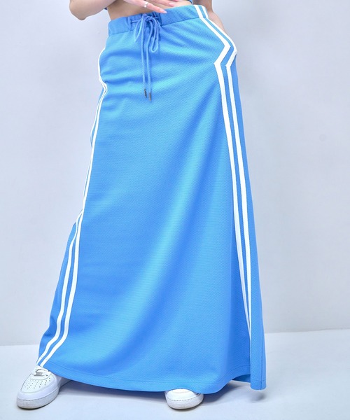 Nora Lily(ノラリリー)の「【Nora Lily】Shift Line Track Long Skirt(スカート・レディース・グリーン/ブルー/ブラック/パープル・FREE)」の1枚目の写真