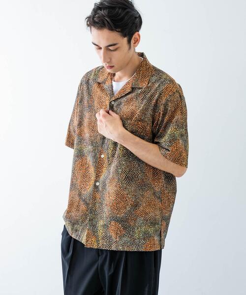 URBAN RESEARCH(アーバンリサーチ)の「LONGCHAMP PRINT SHIRTS(シャツ/ブラウス・メンズ・ブラック系その他/オレンジ系その他/グリーン系その他/ブルー系その他・MEDIUM/LARGE)」の4枚目の写真