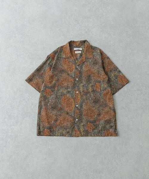 URBAN RESEARCH(アーバンリサーチ)の「LONGCHAMP PRINT SHIRTS(シャツ/ブラウス・メンズ・ブラック系その他/オレンジ系その他/グリーン系その他/ブルー系その他・MEDIUM/LARGE)」の12枚目の写真