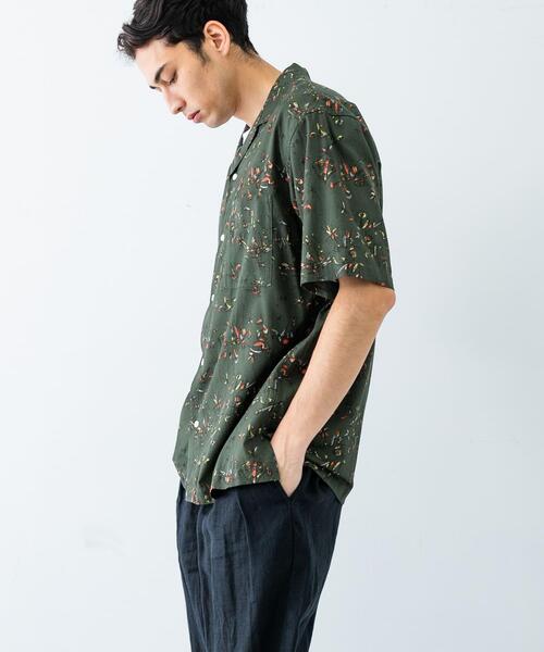 URBAN RESEARCH(アーバンリサーチ)の「LONGCHAMP PRINT SHIRTS(シャツ/ブラウス・メンズ・ブラック系その他/オレンジ系その他/グリーン系その他/ブルー系その他・MEDIUM/LARGE)」の20枚目の写真