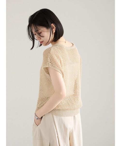 Samansa Mos2 blue(サマンサモスモスブルー)の「メランジラメメッシュニットベスト(ニット/セーター・レディース・グレー/キナリ/ベージュ・F)」の18枚目の写真