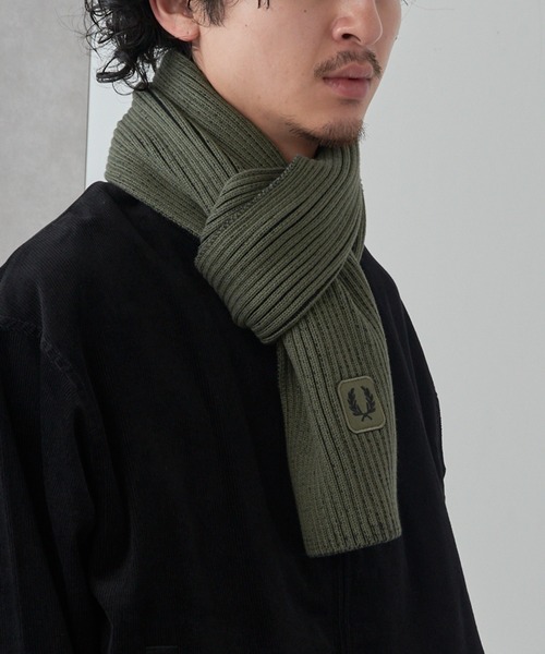 FRED PERRY(フレッドペリー)の「【FRED PERRY】COTTON RIBBED SCARF フレッドペリー コットンリブマフラー C1134(マフラー・メンズ・ブラック/カーキ・FREE)」の11枚目の写真