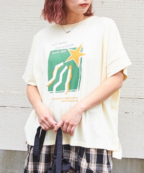 32/-OE天竺グラフィックプリントスクエアTシャツ（Tシャツ
