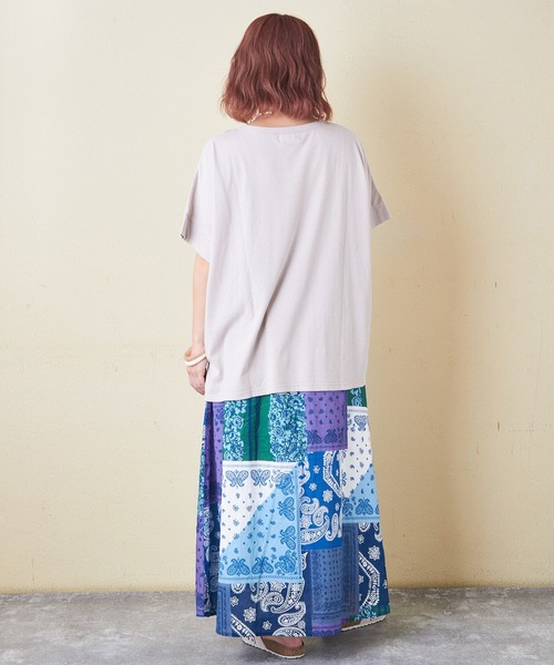 CUBE SUGAR（キューブシュガー）の「32/-OE天竺グラフィックプリントスクエアTシャツ（Tシャツ/カットソー・レディース・グリーン/ホワイト/マルチ/グレイッシュベージュ/ネイビー/イエロー・M）」の12枚目の写真