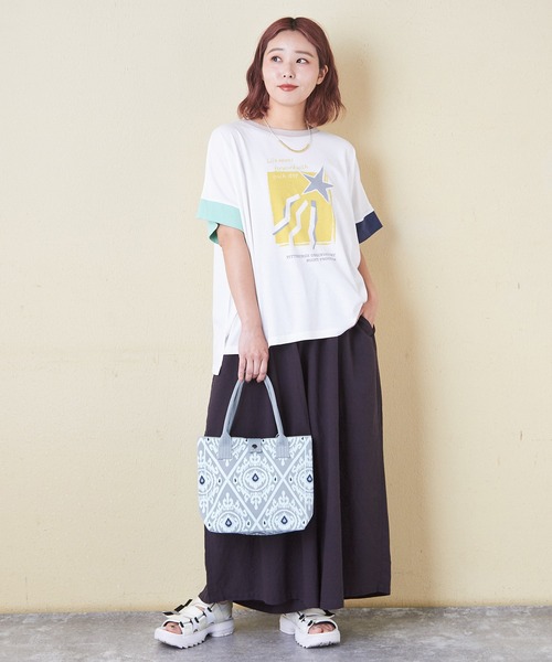 CUBE SUGAR（キューブシュガー）の「32/-OE天竺グラフィックプリントスクエアTシャツ（Tシャツ/カットソー・レディース・グリーン/ホワイト/マルチ/グレイッシュベージュ/ネイビー/イエロー・M）」の13枚目の写真