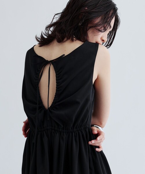 GALLEST（ギャレスト）の「バックデザインサロペット（サロペット/オーバーオール・レディース・ブラウン系その他/ブラック・38/36/40）」の7枚目の写真