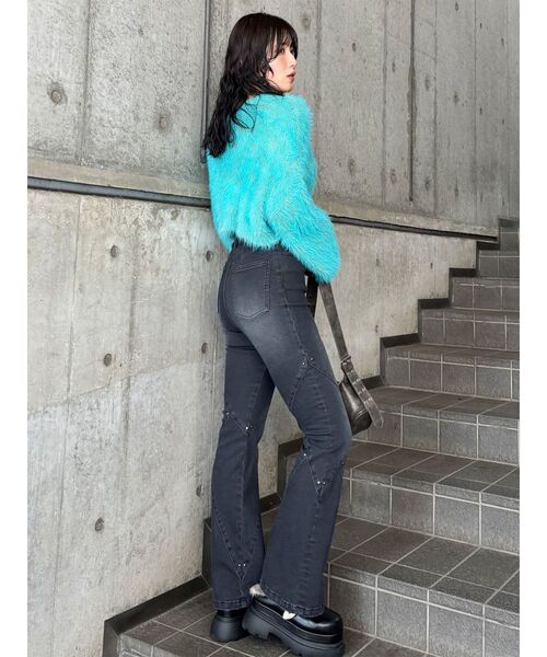 MURUA(ムルーア)の「スウィッチングスタッズデニム(デニムパンツ・レディース・ブラウン/ブラック・2/1)」の17枚目の写真