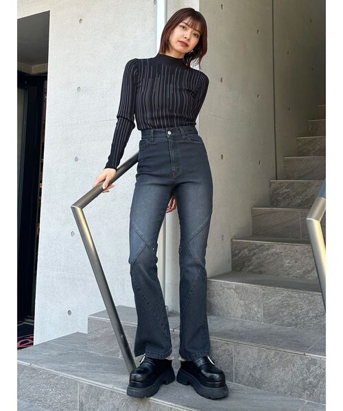 MURUA(ムルーア)の「スウィッチングスタッズデニム(デニムパンツ・レディース・ブラウン/ブラック・2/1)」の21枚目の写真