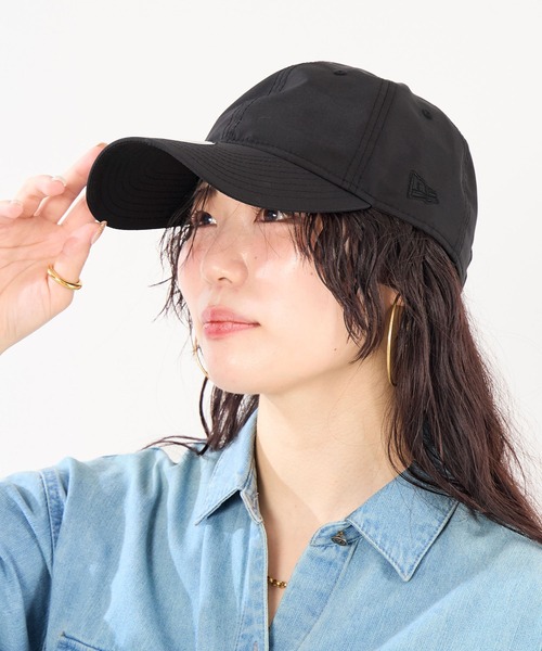 NEW ERA(ニューエラ)の「【NEW ERA×MICA&DEAL】撥水コラボレーションCAP-9TWENTY(キャップ・レディース・ブラック・FREE)」の3枚目の写真