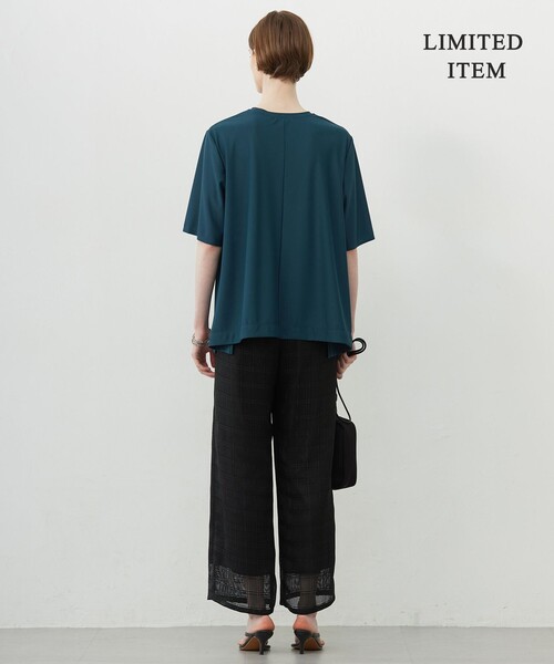 ICB(アイシービー)の「シアートリコット ペプラムカットソー(Tシャツ/カットソー・レディース・アイボリー系/ブラック系/パイングリーン系・SMALL/X-SMALL/MEDIUM)」の8枚目の写真