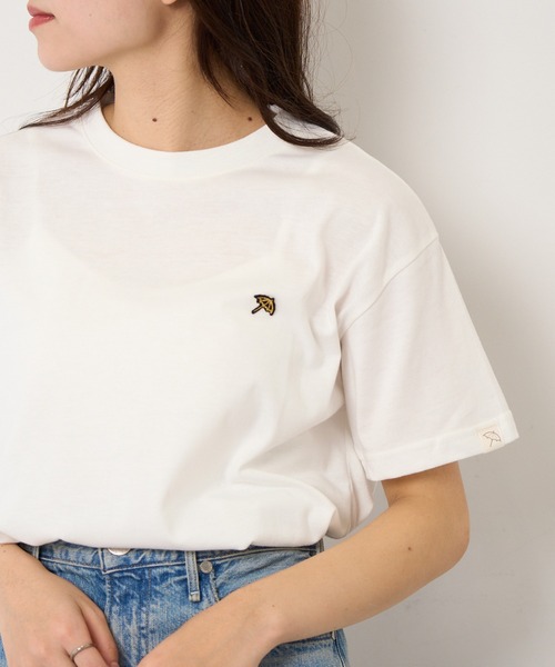 Arnie Arnold Palmer(アーニーアーノルドパーマー)の「【ARNIE】9054542 天竺フェルト刺繍半袖Tシャツ(Tシャツ/カットソー・レディース・ホワイト/ブラック/ワイン・M/L/LL)」の1枚目の写真