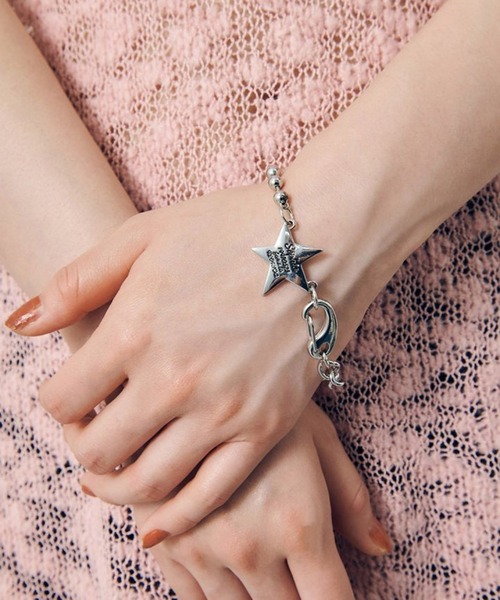 GOLDY（ゴールディ）の「【GOLDY】ソフィア ハート/スター ID プレート メッセージ入りブレスレット　4250401/4250650（バングル/リストバンド・レディース・シルバー/ゴールド/シルバー系その他/その他1/その他2/その他3/その他4・FREE）」の14枚目の写真