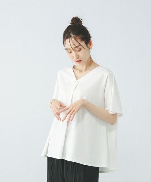 GLOBAL WORK（グローバルワーク）の「リッチクリーンVネックプルオーバー/289387（Tシャツ/カットソー・レディース・ネイビー/ブラック/オフホワイト/テラコッタ・LARGE/MEDIUM）」の9枚目の写真