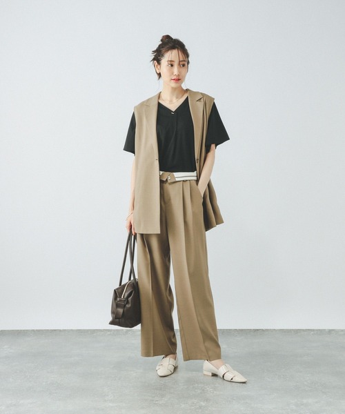 GLOBAL WORK（グローバルワーク）の「リッチクリーンVネックプルオーバー/289387（Tシャツ/カットソー・レディース・ネイビー/ブラック/オフホワイト/テラコッタ・LARGE/MEDIUM）」の7枚目の写真