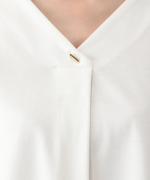 GLOBAL WORK（グローバルワーク）の「リッチクリーンVネックプルオーバー/289387（Tシャツ/カットソー・レディース・ネイビー/ブラック/オフホワイト/テラコッタ・LARGE/MEDIUM）」の15枚目の写真