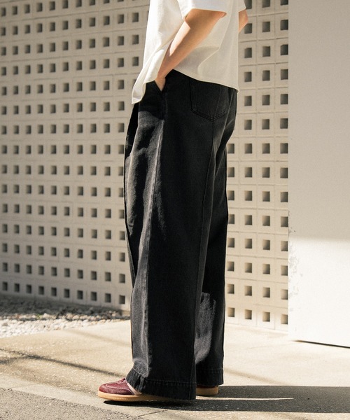 Nanmo.(ナンモ)の「Vintage Denim Slacks / デニムスラックス(デニムパンツ・メンズ・ブラック/ブルー・SMALL/MEDIUM/LARGE)」の9枚目の写真