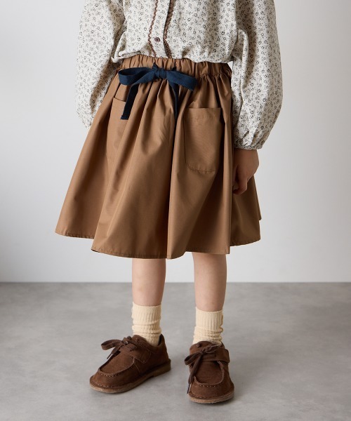 riziere（リジェール）の「配色ドロスト付きポケットスカート（スカート・キッズ・ブラウン/ブルー系・90/100/110/120/130/140/150）」の2枚目の写真