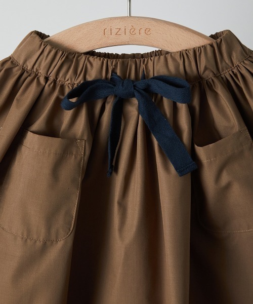 riziere（リジェール）の「配色ドロスト付きポケットスカート（スカート・キッズ・ブラウン/ブルー系・90/100/110/120/130/140/150）」の8枚目の写真
