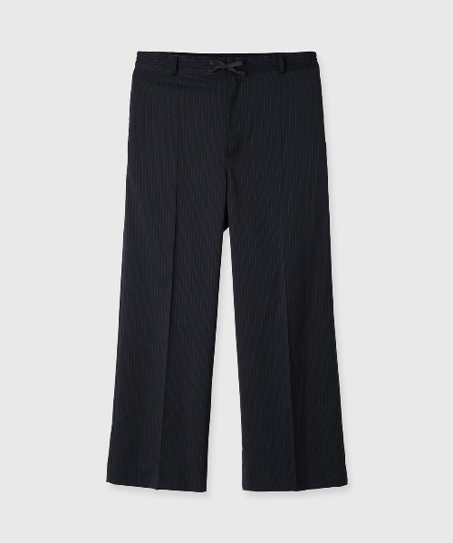 CREDONA(クレドナ)の「SUITING GATHER TROUSER/スーチングギャザートラウザー(スラックス・レディース・ブラック/ネイビー・0/1)」の5枚目の写真