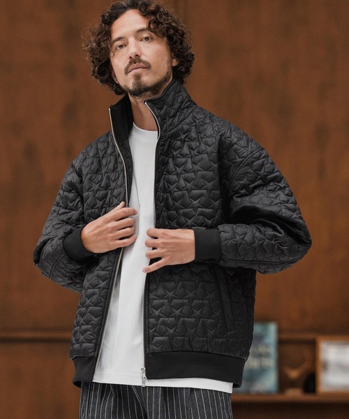 CAMBIO(カンビオ)の「mj10868-Star Pattern Quilted Stand Collar Jacket スタンドカラージャケット(ブルゾン・メンズ・ブラック/オリーブ・S/M/L)」の2枚目の写真