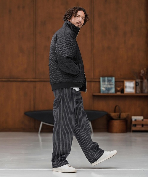 CAMBIO(カンビオ)の「mj10868-Star Pattern Quilted Stand Collar Jacket スタンドカラージャケット(ブルゾン・メンズ・ブラック/オリーブ・S/M/L)」の8枚目の写真