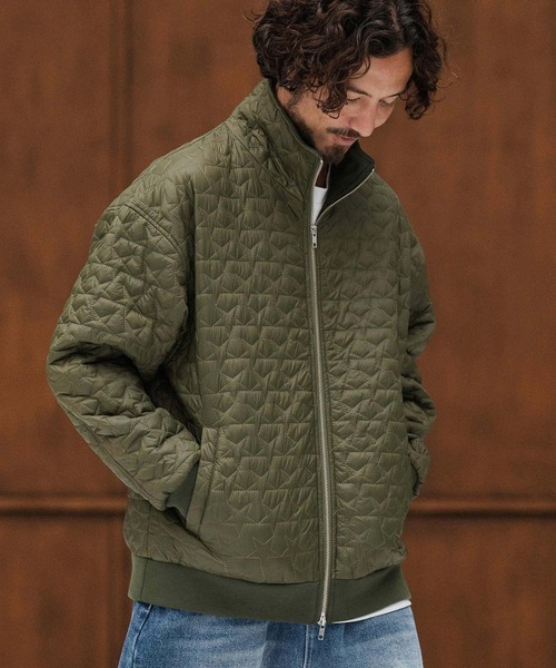 CAMBIO(カンビオ)の「mj10868-Star Pattern Quilted Stand Collar Jacket スタンドカラージャケット(ブルゾン・メンズ・ブラック/オリーブ・S/M/L)」の9枚目の写真