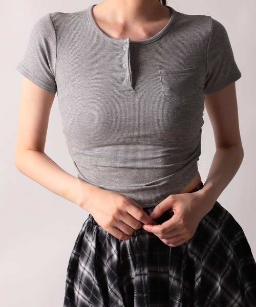 NANAHACHI(ナナハチ)の「リブヘンリーネック半袖Tシャツ(Tシャツ/カットソー・レディース・グレー/ブラック/ホワイト・FREE)」の20枚目の写真