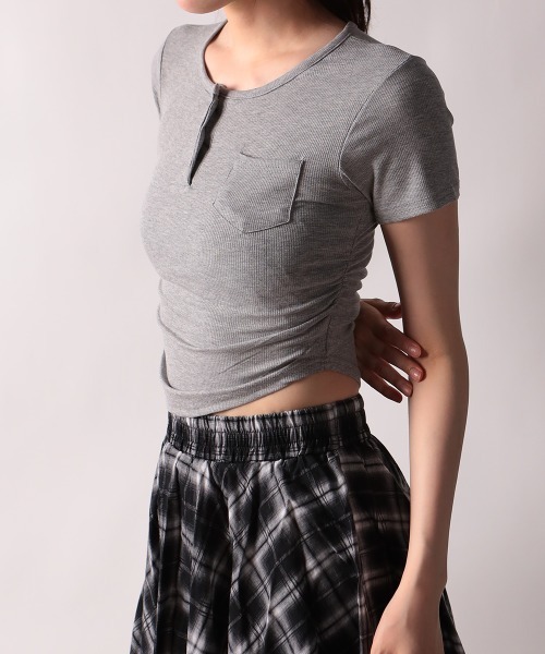 NANAHACHI(ナナハチ)の「リブヘンリーネック半袖Tシャツ(Tシャツ/カットソー・レディース・グレー/ブラック/ホワイト・FREE)」の19枚目の写真