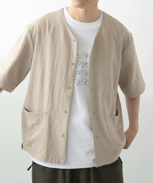 ITEMS URBANRESEARCH（アイテムズ アーバンリサーチ）の「F.S. Vネック半袖シャツ（シャツ/ブラウス・メンズ・ネイビー/カーキ/ベージュ/グレー・LARGE/MEDIUM）」の5枚目の写真