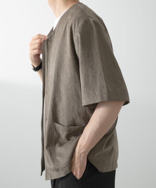 ITEMS URBANRESEARCH（アイテムズ アーバンリサーチ）の「F.S. Vネック半袖シャツ（シャツ/ブラウス・メンズ・ネイビー/カーキ/ベージュ/グレー・LARGE/MEDIUM）」の14枚目の写真
