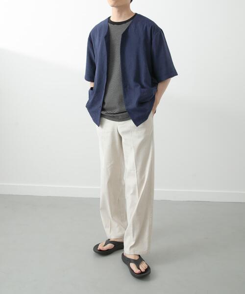 ITEMS URBANRESEARCH（アイテムズ アーバンリサーチ）の「F.S. Vネック半袖シャツ（シャツ/ブラウス・メンズ・ネイビー/カーキ/ベージュ/グレー・LARGE/MEDIUM）」の11枚目の写真