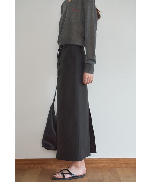 Chat de Lama(シャドゥラマ)の「【Chat de Lama】テンセルペンシルスカート(スカート・レディース・アイボリー/ブラック・SMALL/MEDIUM)」の1枚目の写真