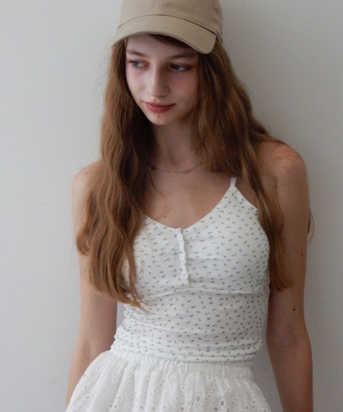 カップ付き小花柄キャミソール/Small floral print camisole