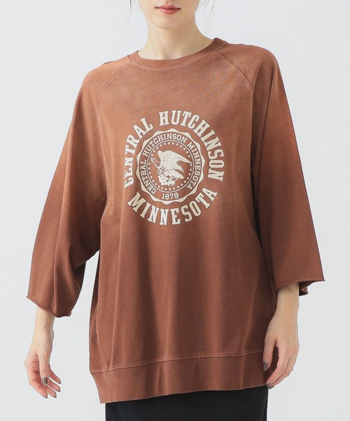 B:MING by BEAMS（ビーミングバイビームス）の「GULFCOAST SPORTSWEAR / プリント プルオーバー（Tシャツ/カットソー・レディース・チャコールグレー/ブラウン/ネイビー・MEDIUM）」の2枚目の写真