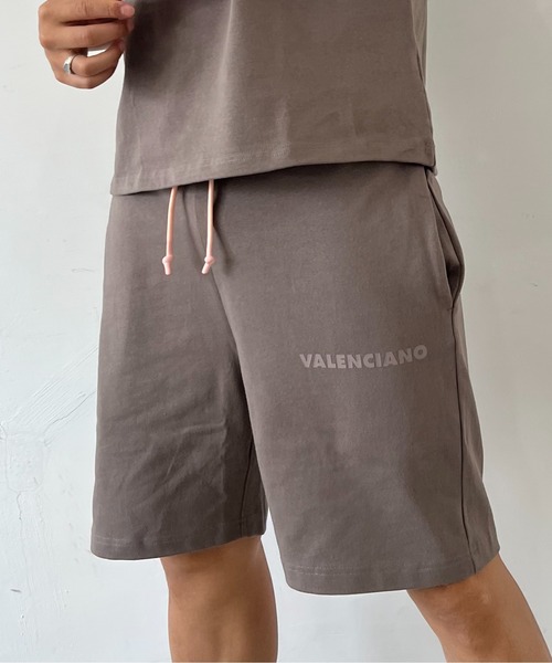 JACKROSE(ジャックローズ)の「VALENCIANO LOGO HEAVY WEIGHT JERSEY SHORTS(その他パンツ・メンズ・チャコール/ベージュ/ブラック・M/L/XL)」の1枚目の写真
