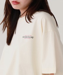 GUESS JEANS(QXW[Y)GUESS JEANS/QXW[Y GJ SS CN OS AMERICAN TRAD TEE TVc(TVc/Jbg\[)