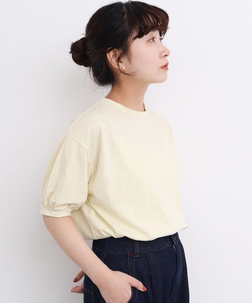 l'atelier du savon(アトリエドサボン)の「カラフルネップ天竺 パフ袖Tシャツ(Tシャツ/カットソー・レディース・イエロー/オフホワイト/ブラック・FREE)」の1枚目の写真