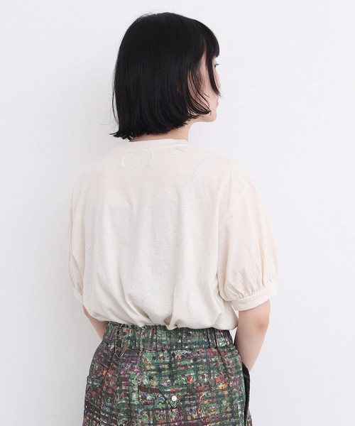 l'atelier du savon(アトリエドサボン)の「カラフルネップ天竺 パフ袖Tシャツ(Tシャツ/カットソー・レディース・イエロー/オフホワイト/ブラック・FREE)」の8枚目の写真